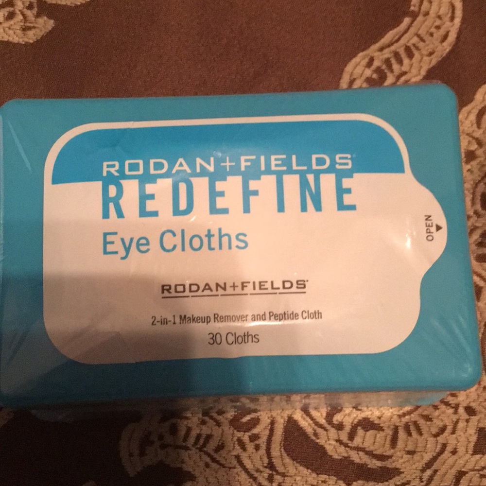 Eye cloths